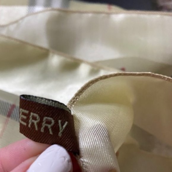 Burberry Authentic Vintage Silk Sheer Satin Scarf - Picture 2 of 5